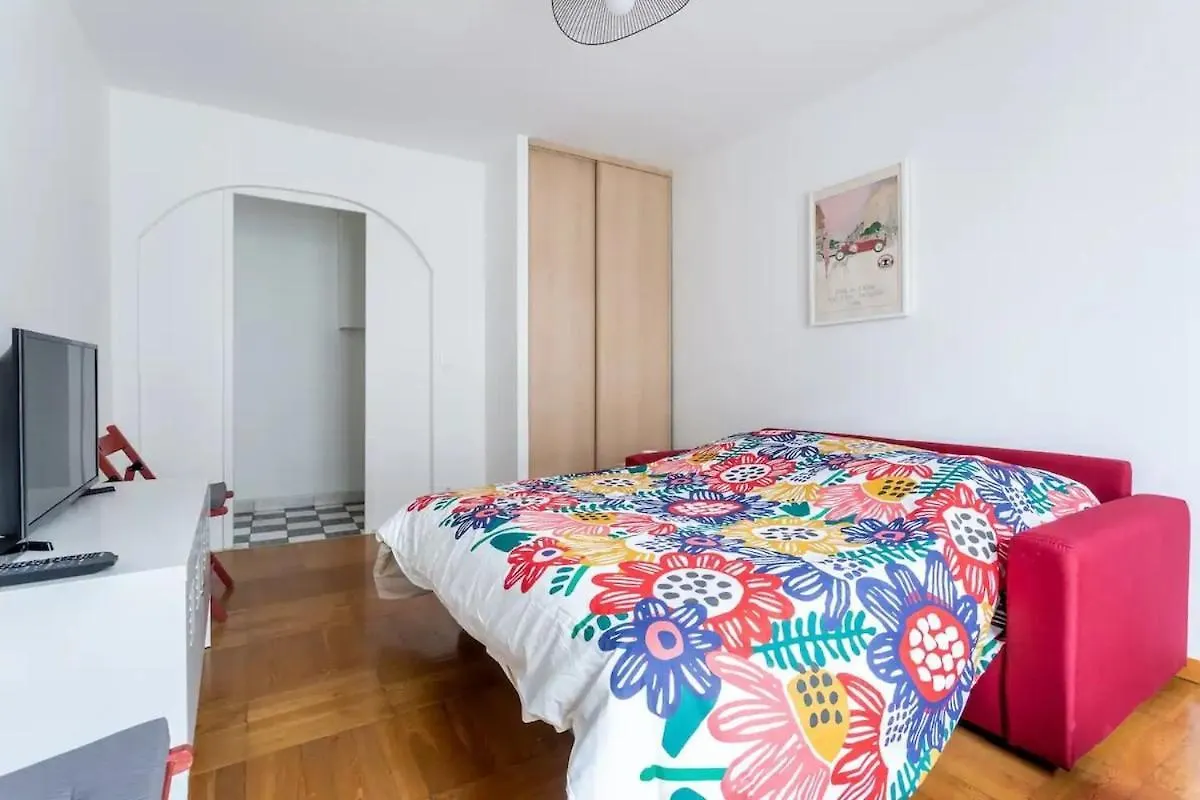 Cosy, Montparnasse-Pte Versailles-Tour Eiffel Paris Apartment