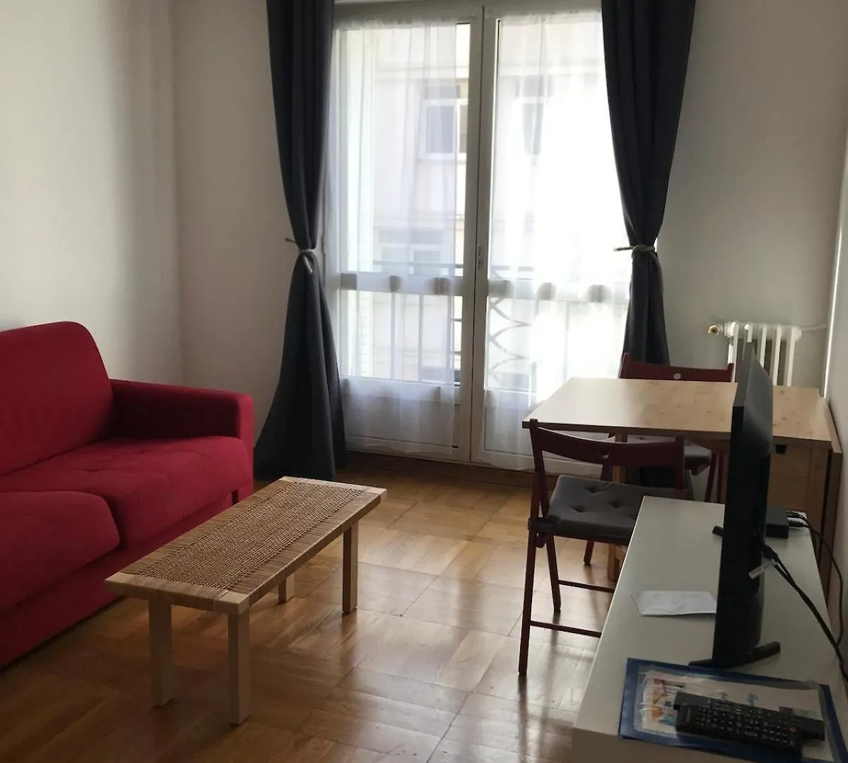 Cosy, Montparnasse-Pte Versailles-Tour Eiffel location
